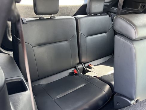 Used 2024 Mitsubishi Outlander SE FWD image 18