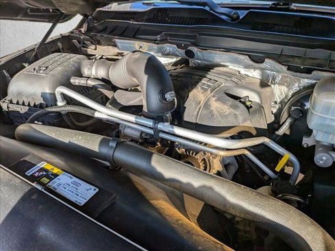 Used 2015 RAM 2500 SLT image 21