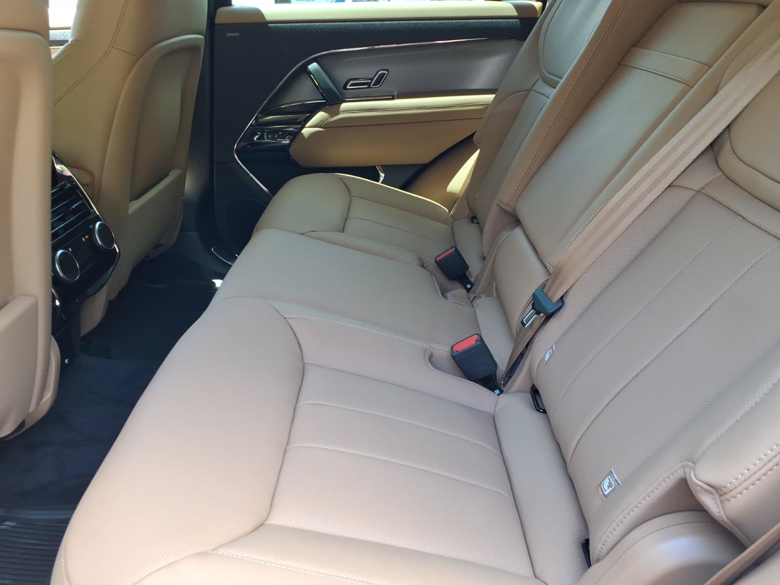 New 2026 Land Rover Range Rover Sport SE AWD/4WD image 5