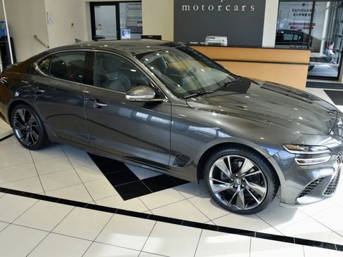 Used 2023 Genesis G70 2.0T w/ Sport Prestige Package image 7