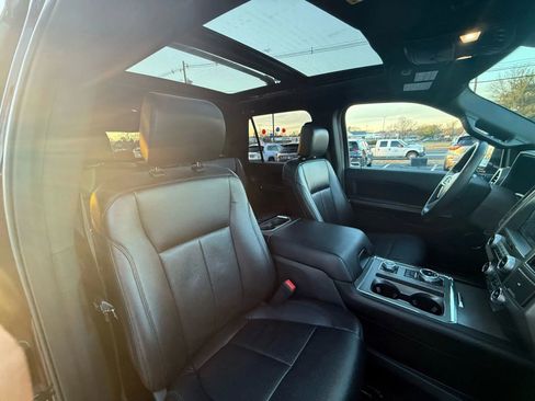 Used 2020 Ford Expedition Max XLT w/ Equipment Group 202A image 55