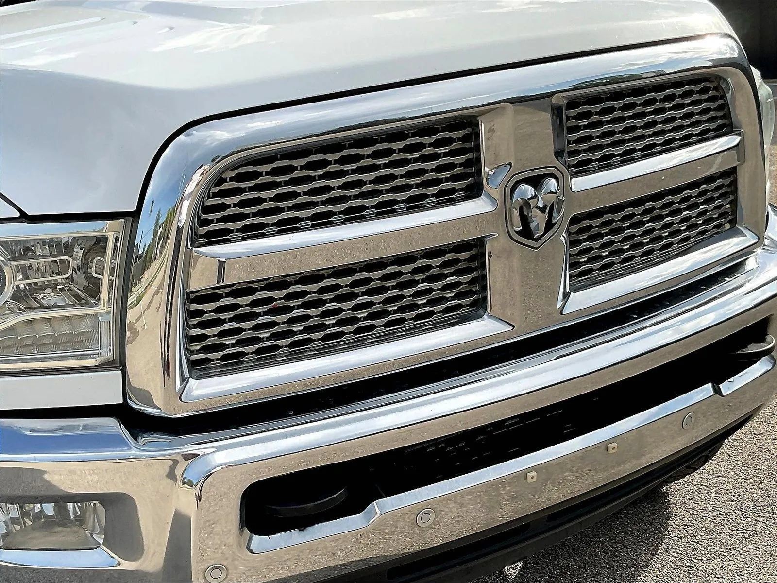 Used 2017 RAM 2500 Laramie w/ Snow Chief Group AWD/4WD image 40