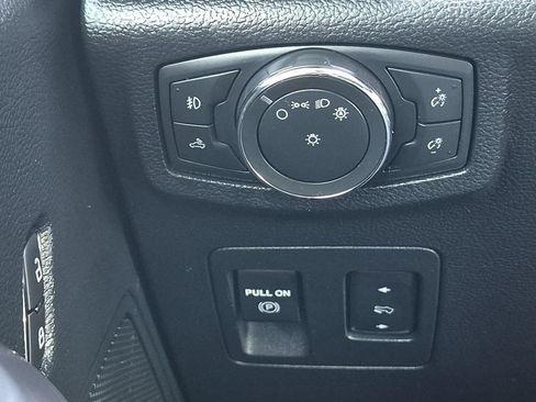 Used 2019 Ford F150 XLT w/ Equipment Group 302A Luxury RWD image 21