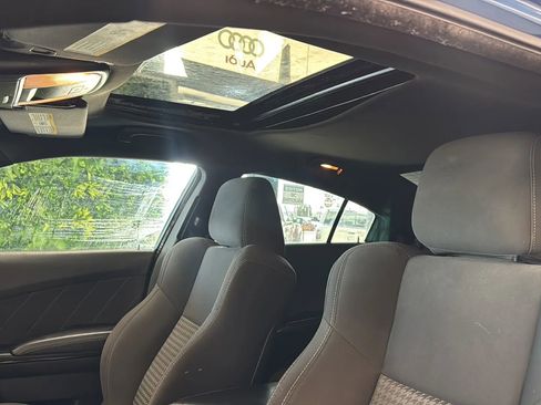 Used 2020 Dodge Charger R/T w/ Blacktop Package image 25