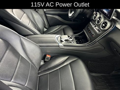 Certified 2017 Mercedes-Benz GLC 300 4MATIC image 21
