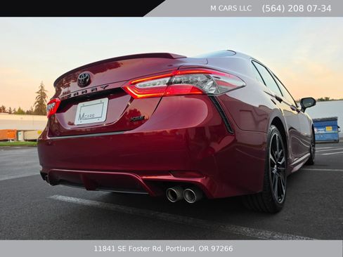Used 2018 Toyota Camry XSE w/ Driver Assist Package FWD image 29