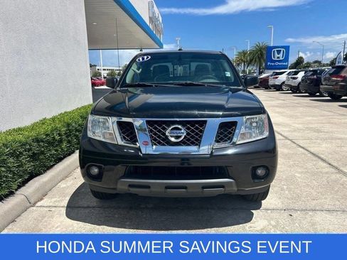 Used 2017 Nissan Frontier SV w/ SV Value Truck Package RWD image 2