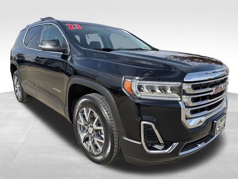 Certified 2023 GMC Acadia SLT w/ Trailering Package AWD/4WD image 8