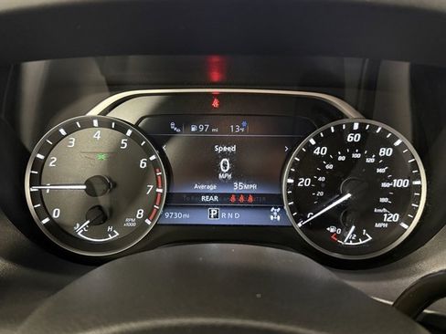 Used 2024 Nissan Titan SV w/ SV Bronze Edition Package image 32