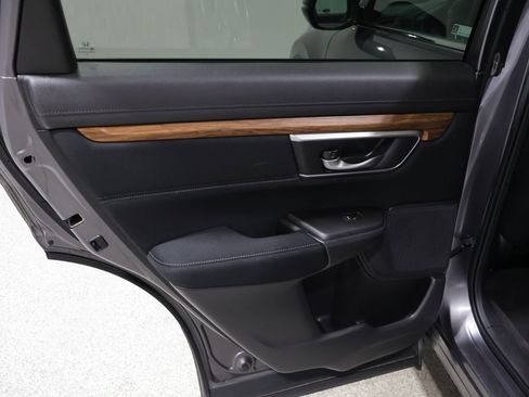 Used 2019 Honda CR-V EX image 19