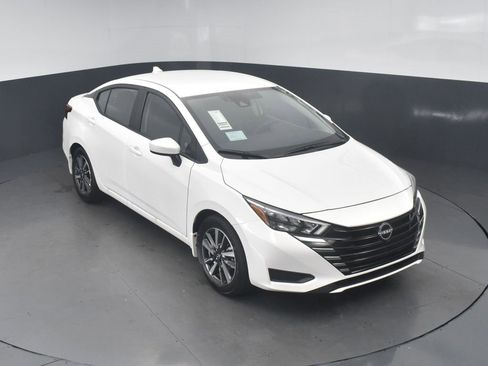 New 2025 Nissan Versa SV w/ Trunk Package image 16