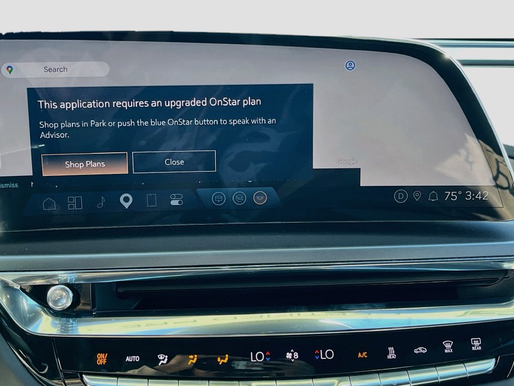 Certified 2024 Cadillac Lyriq Tech AWD/4WD image 23