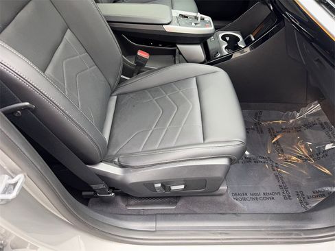 Used 2025 BMW X1 xDrive28i image 44