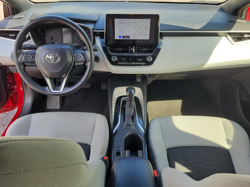 Used 2024 Toyota Corolla SE w/ SE Package FWD image 15