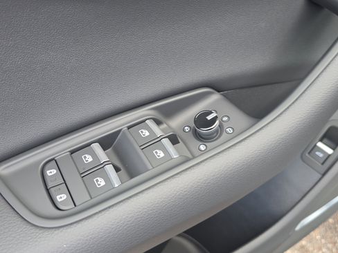 New 2026 Audi Q8 Premium image 19