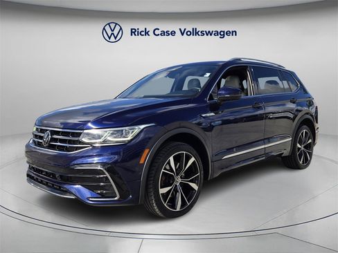 Used 2022 Volkswagen Tiguan SEL R-Line image 8