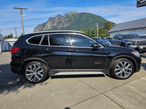 Used 2016 BMW X1 xDrive28i AWD/4WD image 4