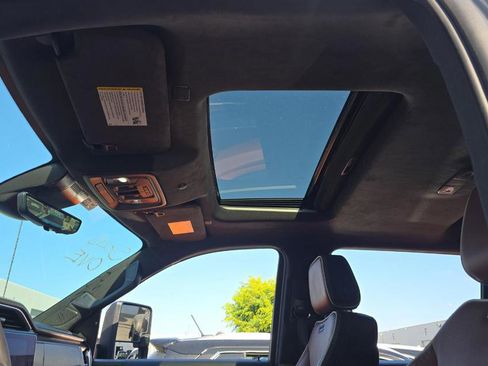 Used 2024 GMC Sierra 3500 Denali Ultimate image 19