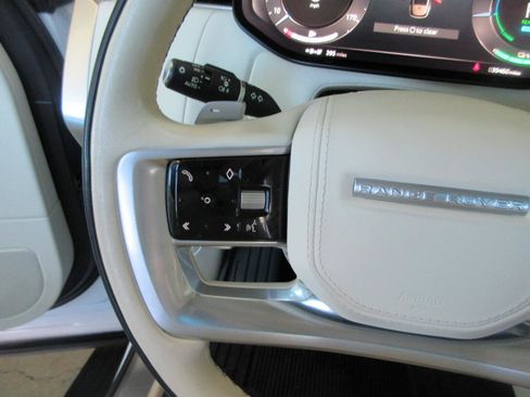 Used 2023 Land Rover Range Rover SE AWD/4WD image 56
