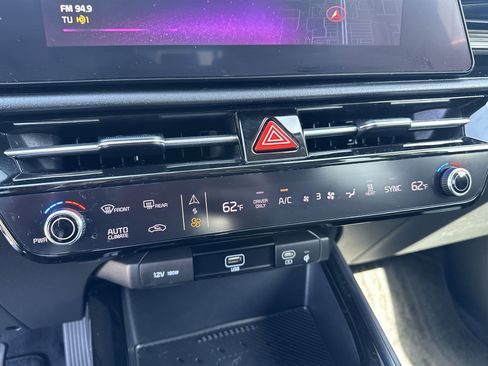 Certified 2023 Kia Niro Wind image 17
