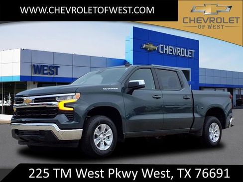 Used 2025 Chevrolet Silverado 1500 LT image 1