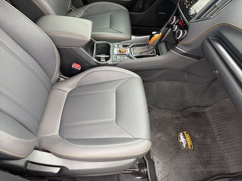 Used 2024 Subaru Forester Wilderness w/ Convenience Package image 10