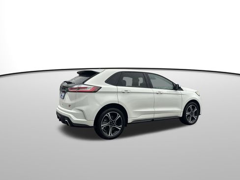 Used 2022 Ford Edge ST image 6