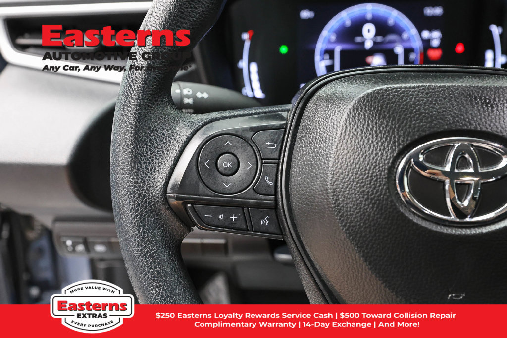 Used 2026 Toyota Corolla LE FWD image 15
