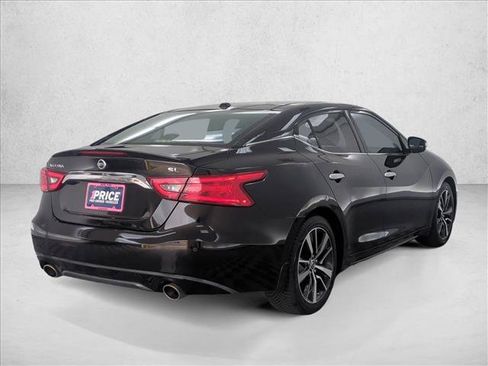 Used 2017 Nissan Maxima 3.5 SL FWD image 5