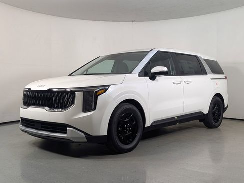 New 2026 Kia Carnival LX FWD image 3