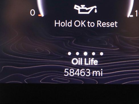 Used 2023 Jeep Grand Cherokee L Limited w/ Luxury Tech Group II image 16