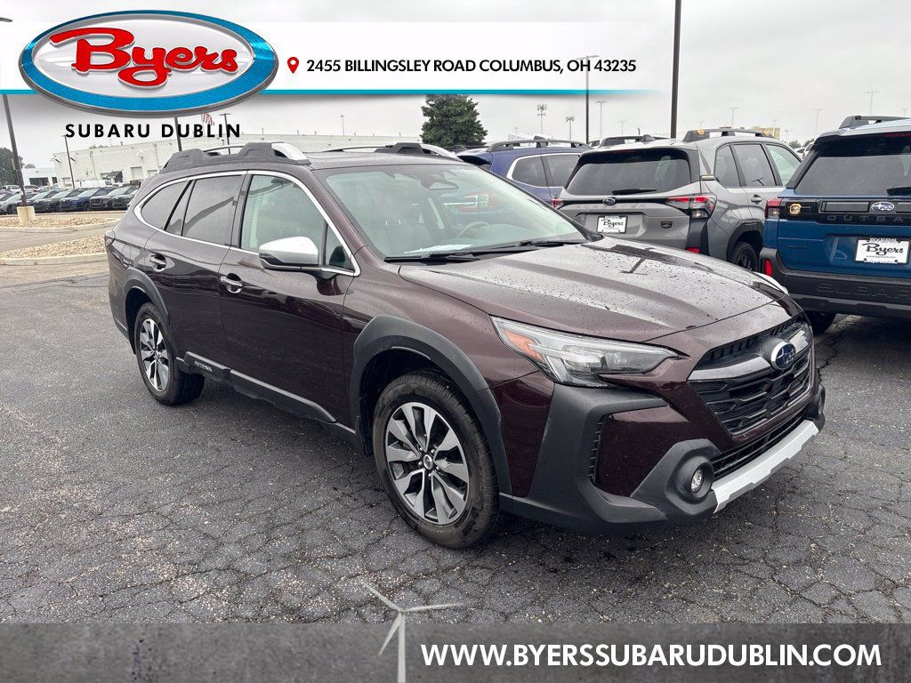Certified 2023 Subaru Outback Touring AWD/4WD image 1