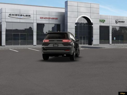 New 2026 Jeep Grand Cherokee Limited AWD/4WD image 14