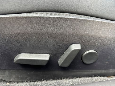 Used 2019 Tesla Model 3 Standard Range Plus RWD image 17