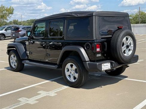 Used 2020 Jeep Wrangler Unlimited Sport S image 6