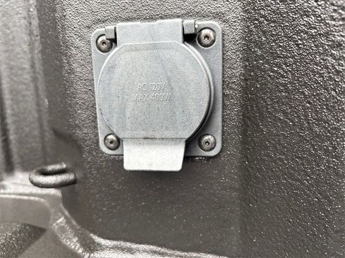 Used 2021 GMC Sierra 1500 AT4 image 43