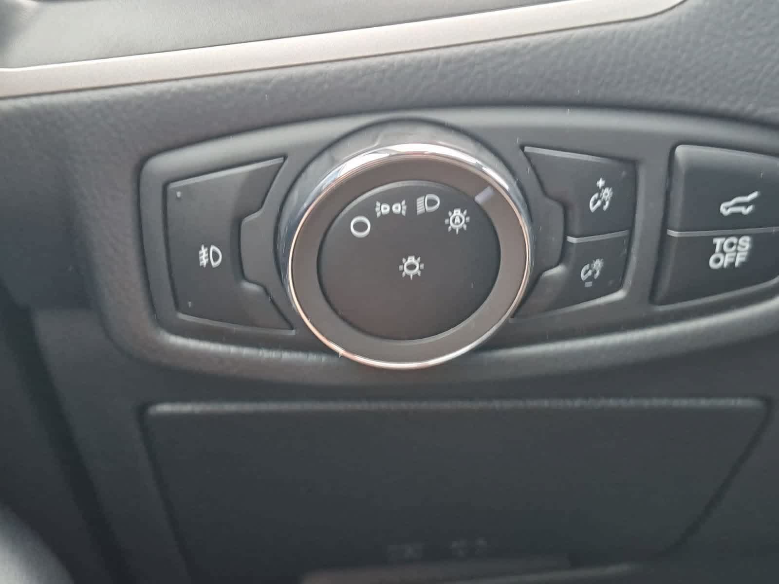 Used 2024 Ford Edge SEL w/ Convenience Package AWD/4WD image 28