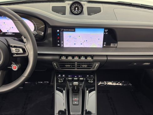 Used 2025 Porsche 911 Carrera image 23