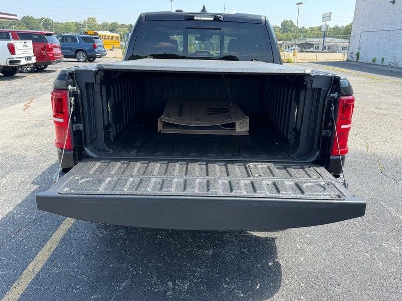 Used 2025 RAM 1500 Tungsten AWD/4WD image 5