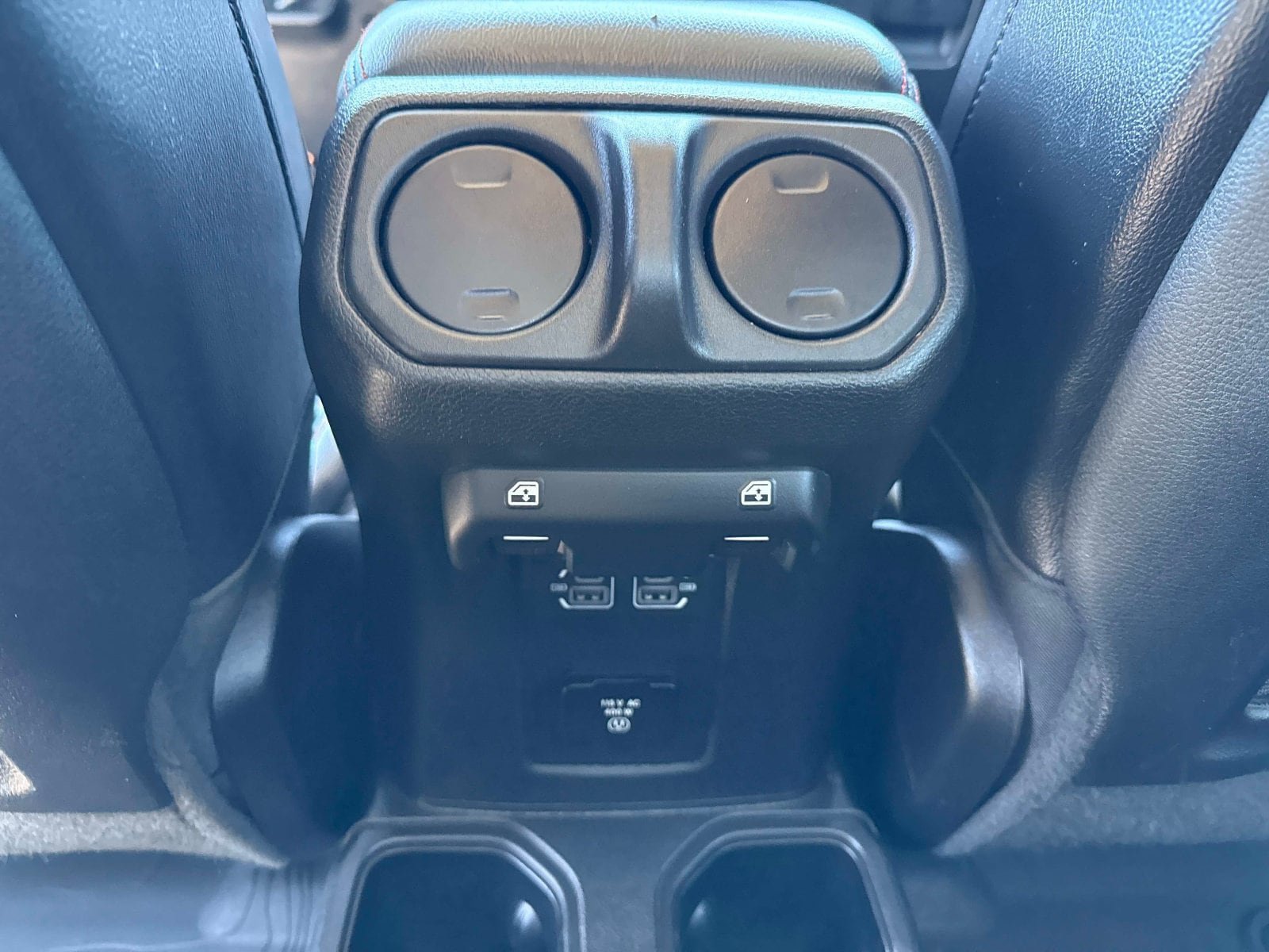 Used 2022 Jeep Gladiator Rubicon AWD/4WD image 16
