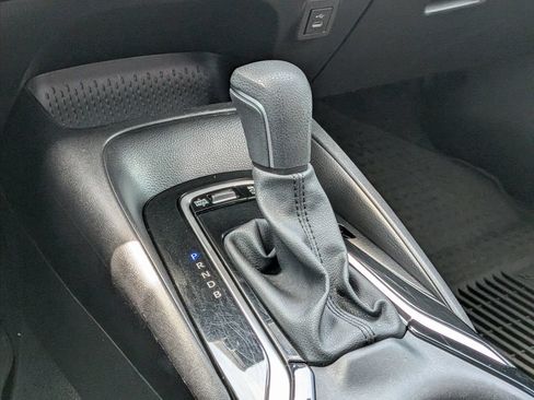 Used 2025 Toyota Corolla SE FWD image 21