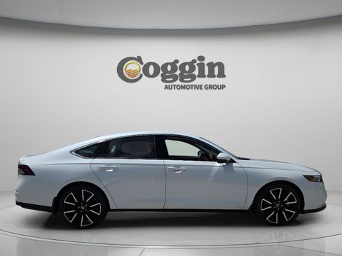 New 2026 Honda Accord Touring image 6