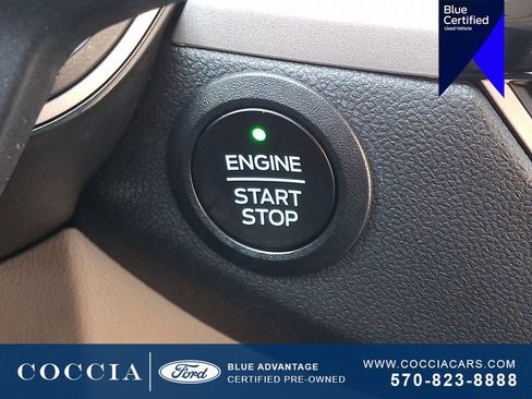 Certified 2022 Ford Escape SEL image 24