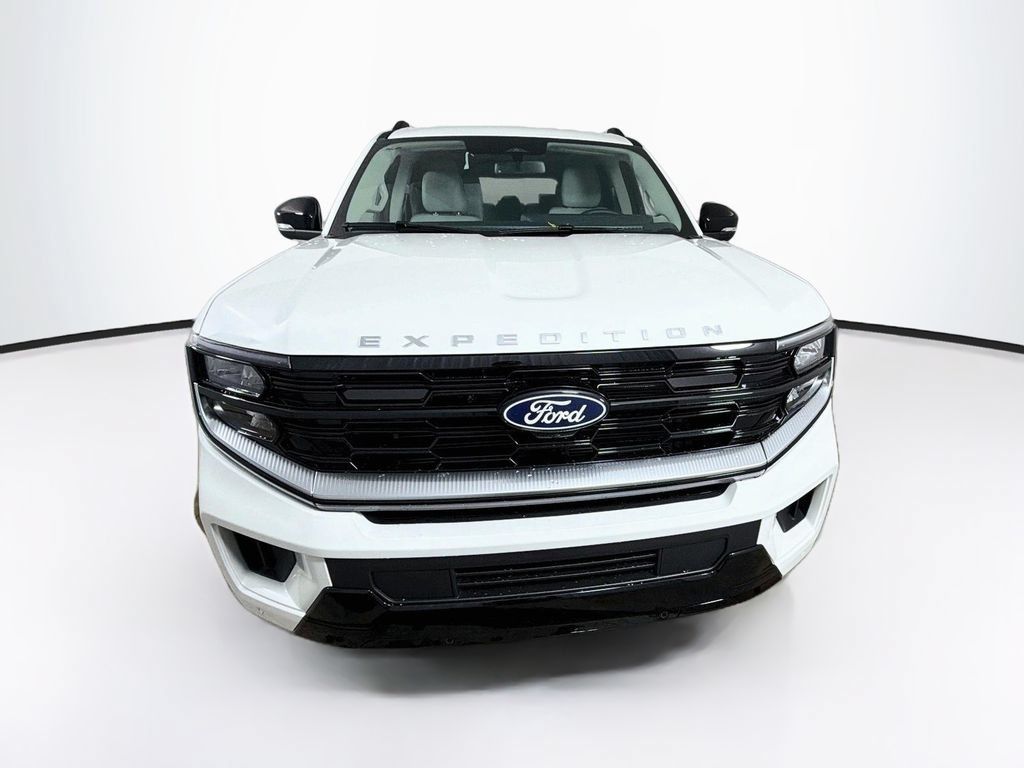 New 2027 Ford Expedition Platinum w/ Platinum Ultimate Package AWD/4WD image 2
