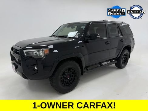 Used 2024 Toyota 4Runner SR5 Premium w/ Moonroof Package RWD image 5