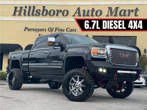 Used 2015 GMC Sierra 2500 Denali w/ Duramax Plus Package AWD/4WD image 1
