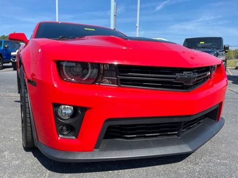 Used 2013 Chevrolet Camaro ZL1 RWD image 41