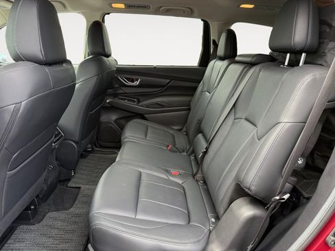 Used 2024 Subaru Ascent Limited AWD/4WD image 12