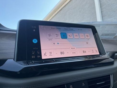 New 2026 Volkswagen Atlas SE image 21