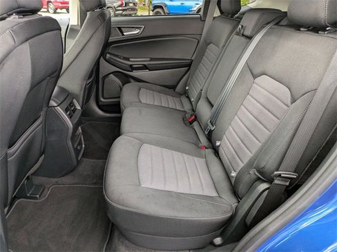 Used 2022 Ford Edge SE image 27